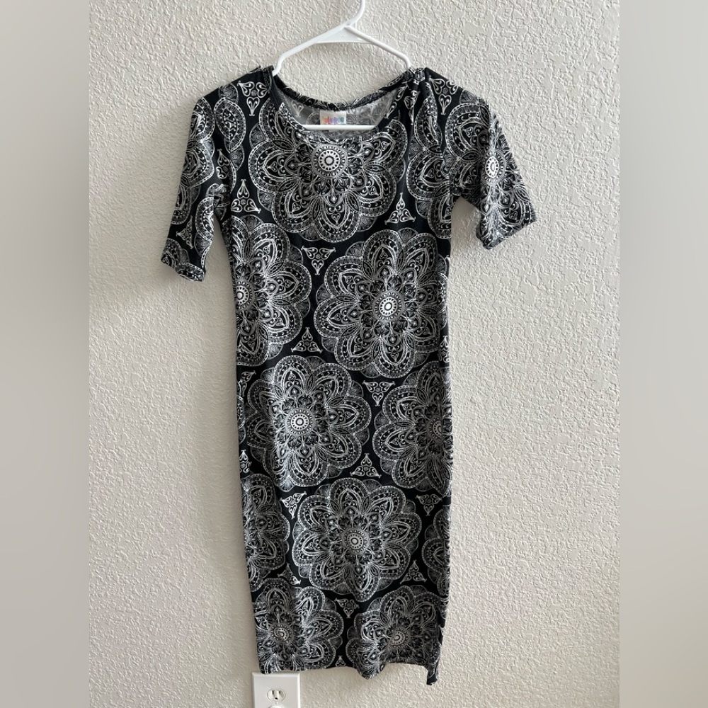 LuLaRoe Mandela Julia Dress Size XS